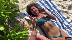 Pissed on girl on a public beach - She was shocked Thumb