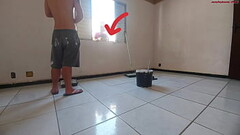 N&atilde_o aguentei e transei com pauz&atilde_o do pintor, safado guloso deixou minha buceta toda gozada Thumb